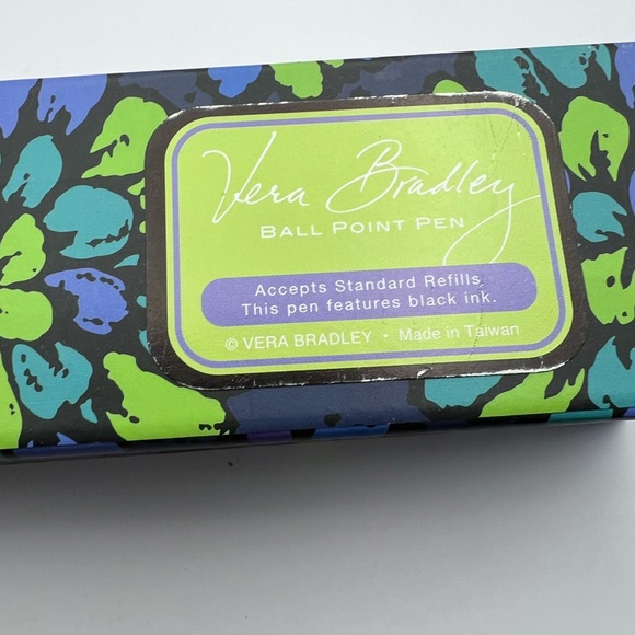 Vera Bradley Indigo Pop Ball Point Pen Refillable Ink New in Box - Picture 3 of 7